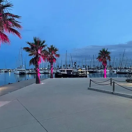 Apartment Avec Vue Sur Le Port *