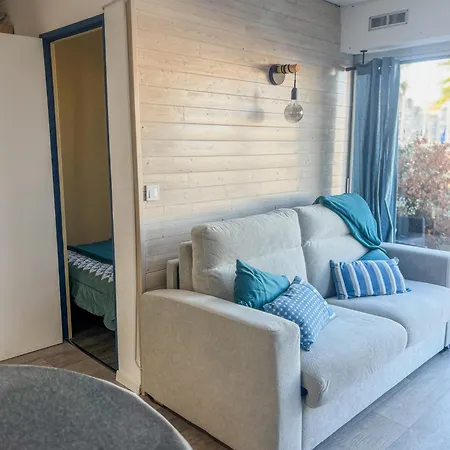 Classe Avec Accès Et Vue Port Appartement Gruissan